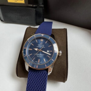 Breitling Superocean - Azul/Dourado