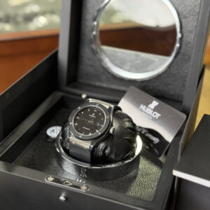 Hublot Classic- Preto / Prata