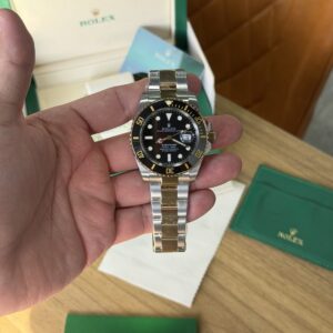 Rolex Submariner - Mist/ Black